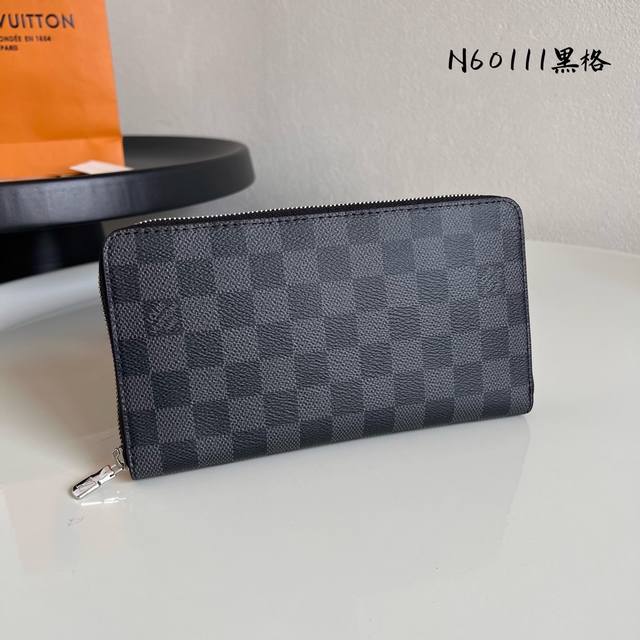 Factory Price P Chip Version N60111 Black Grid Made Of Fashionable Damier Graphi