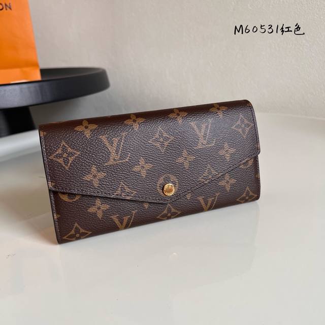 Factory Price P M60531 Red This Envelope Wallet Is Made Of Elegant Monogram Canv