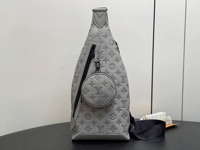 Factory Price P Top Original M14916 Gray Full Leather Embossed Chest Bag Duo Sho