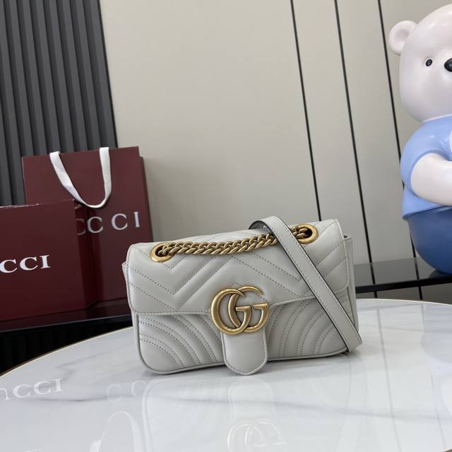 Comes With A Full Set Of Original Green Box Packaging Original Leather New Gg Ma