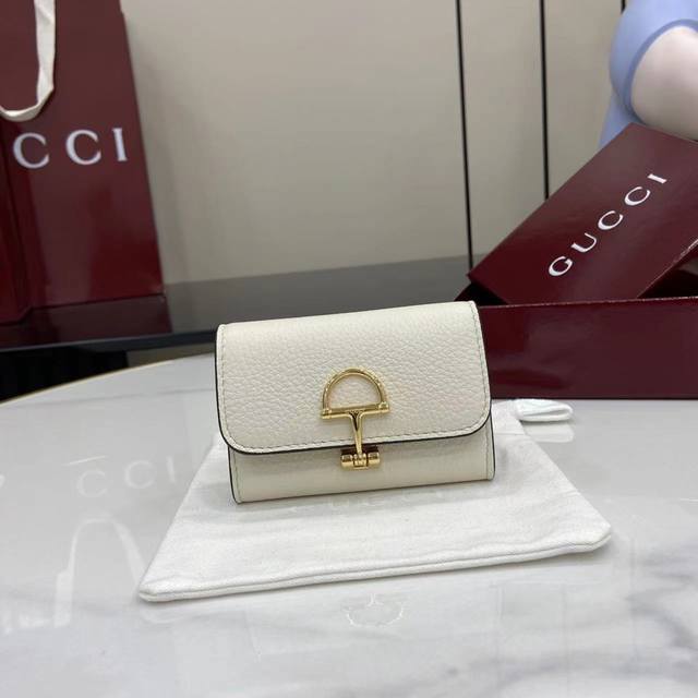 with A Full Set Of Original Counter Packagingnew Productgucci Continues The B