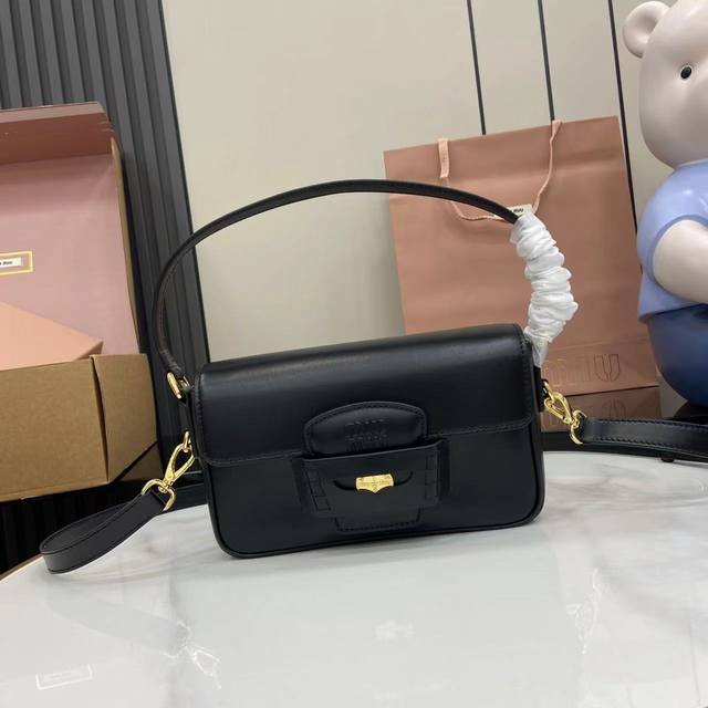 Comes With A Full Set Of Original Counter Packaging Penny Handbag The Design Of