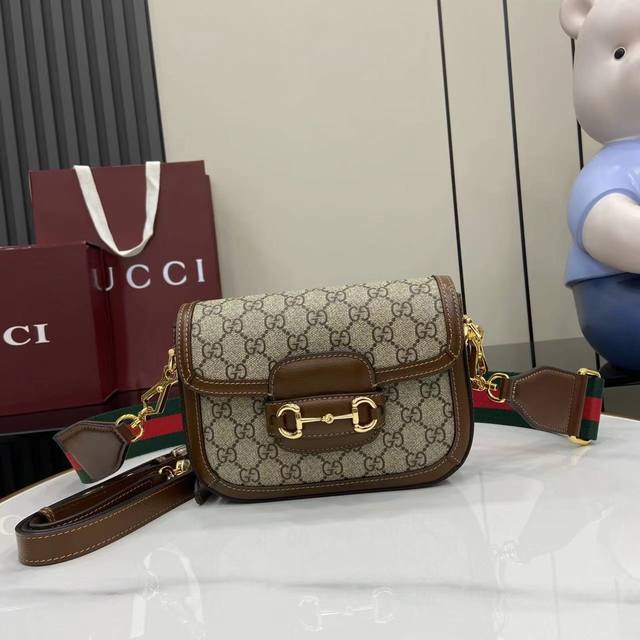 Comes With Full Original Factory Packaging The Gucci Horsebit 1955 Series Small