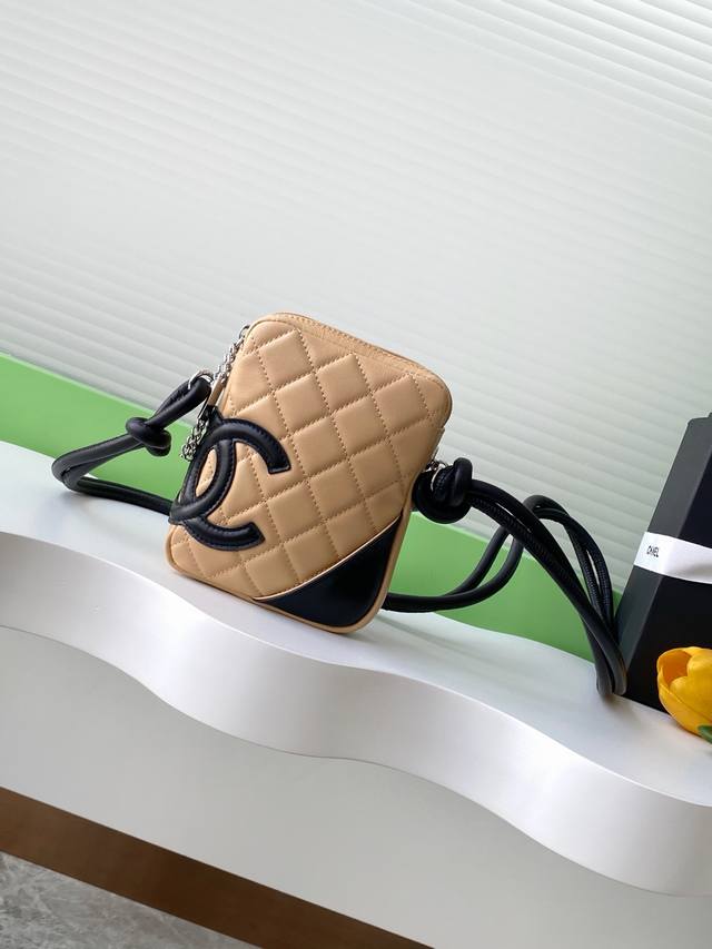 Kangpeng Apricot With Black Panda Mini Camera Bag Out Of Print Rare Little Cutie