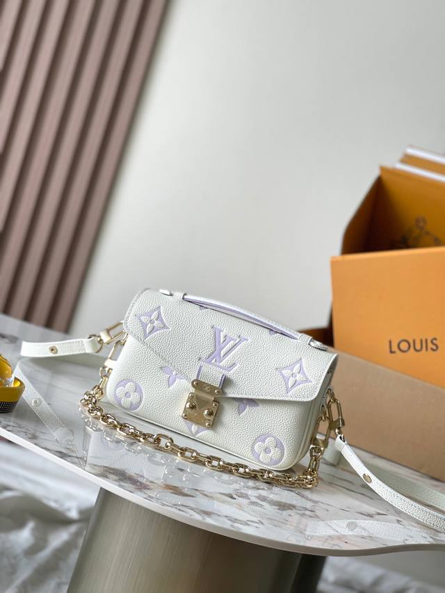 Special Grade Mb Chip Version Original Leather This Pochette Metis East West Mod