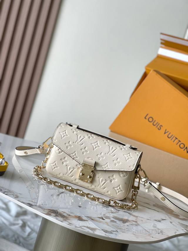 Special Grade Mb Chip Version Original Leather This Pochette Metis East West Mod