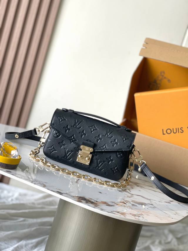 Special Grade Mb Chip Version Original Leather This Pochette Metis East West Mod