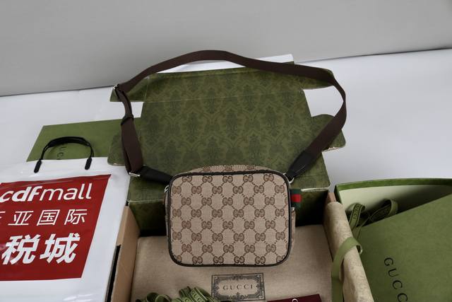 Price: Introduction: Gg Canvas Pays Tribute To The Brand's Instantly Recognizabl