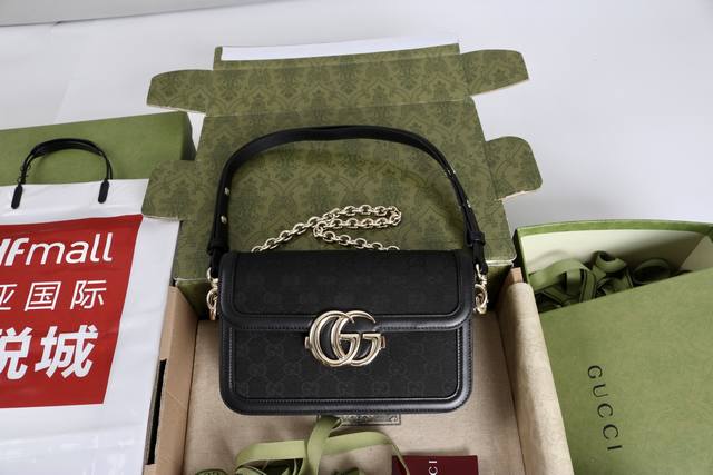 Price: Introduction: The Go Series Of G Is Made For Sports. This Shoulder Bag Is