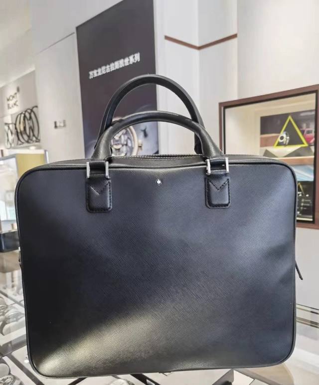 mont Blanc -The Latest Men's Briefcase Is Made Of Top-Grain Cowhide Leather,