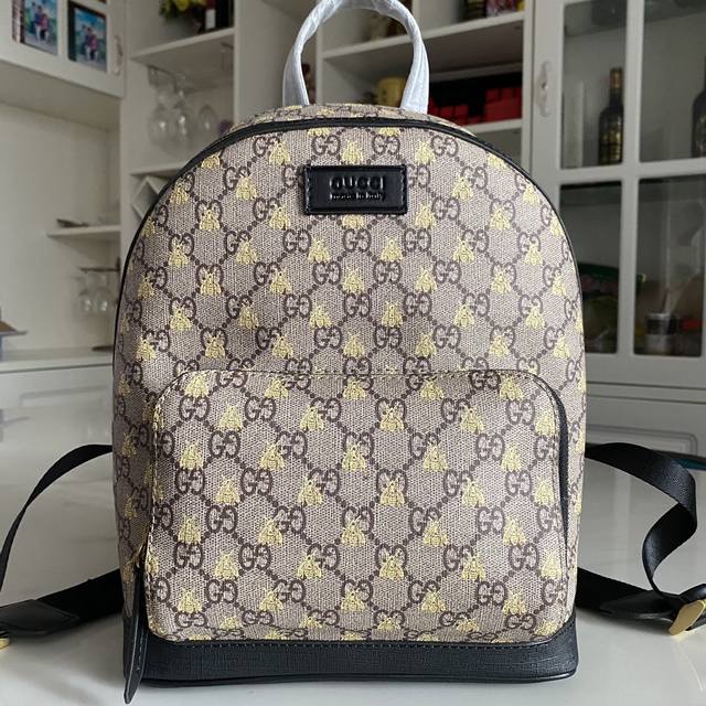 Real Shot# Model No. 4 42 Size 23.33.14 Classic And Timeless Backpack There Are