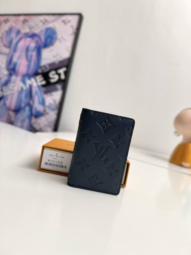 Overseas Original M14915 Dark Blue Exclusive Real Shot This Pocket Wallet Is Mad