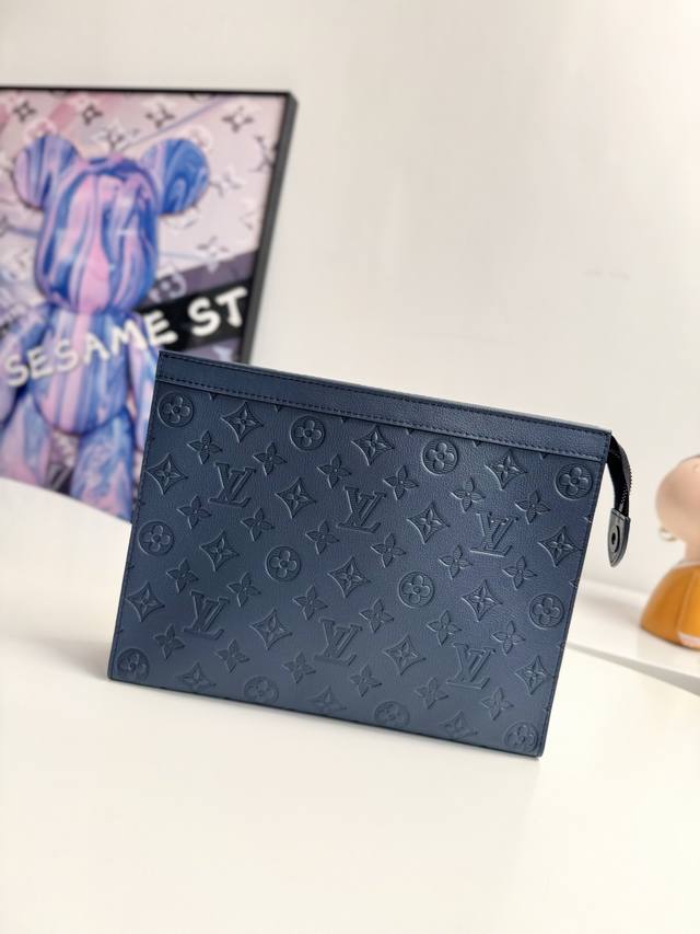 Overseas Original M61692 Dark Blue Exclusive Real Shot This Small And Fashionabl