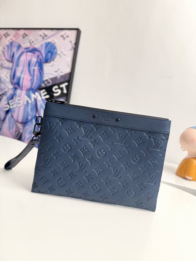 Overseas Original M14914 Dark Blue Exclusive Real Shot This Pochette To-Go Clutc