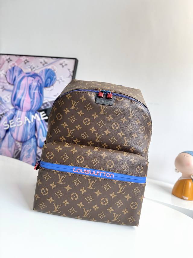 Overseas Original M43849 Exclusive Real Shot Of The New Apollo Backpack From The