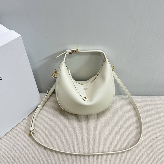 Genuine New Product Launched Ce New Lulu Bag This Time Ce's New Lulu Bag Is Real
