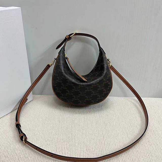 Genuine New Product Online Ce New Lulu Bag This Time Ce's New Lulu Bag Is Really