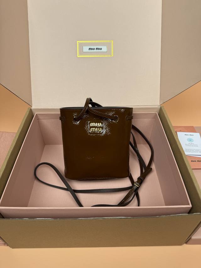 Original Leather With Picture Packaging Premium Hardware Original Leather Nappa