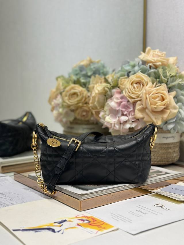 Authentic High Version Diorstarhobo Chain Handbag Black Sheepskin This Diorstar