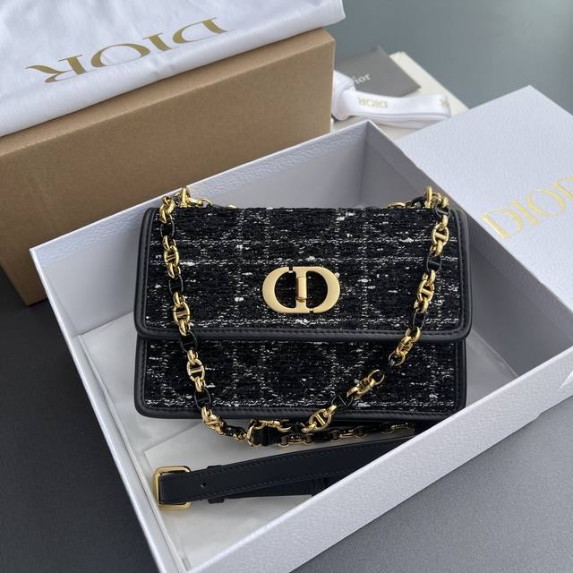 Original Leather Top Quality Imported Material Miss Caro Mini Chain Bag This Bag