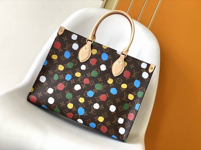 Top Original Replica M46379 Polka Dot Monogram Silk Screen Mommy Bag Series Onth