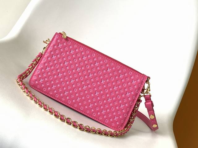 Top Original M82232 Rose Red M82247 Black Vavin Chain Wallet Vavin Chain Wallet