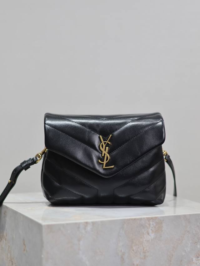 loulou 20Cm Black With Gold Buckle Y's Classic Hit, The Most Practical And Ve