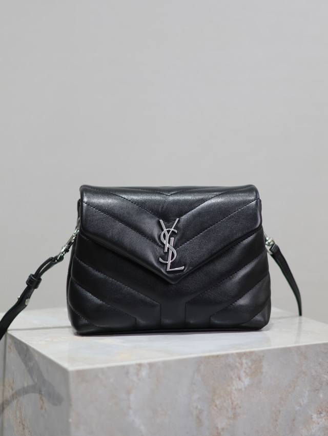 loulou 20Cm Black Silver Buckle Y's Classic Hit, The Most Practical And Versa