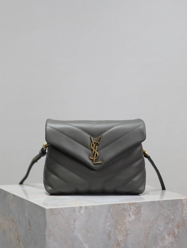 loulou 20Cm Grey Y's Classic Hit, The Most Practical And Versatile, Carefully
