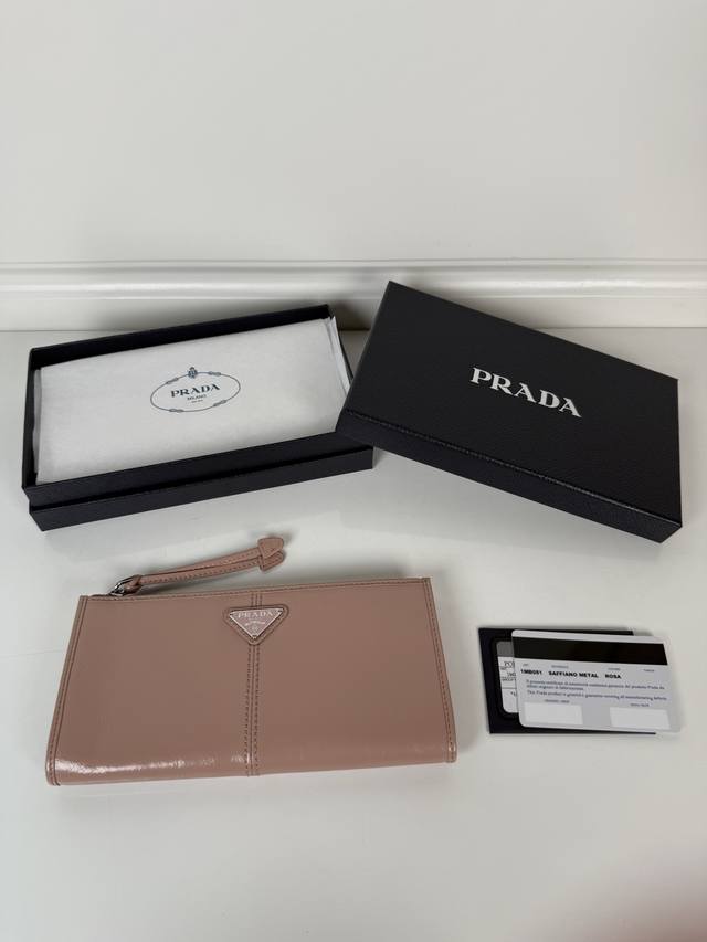 p Unisex Small Bag This Small Bag Is Simple And Exquisite. It Is Made Of Impo