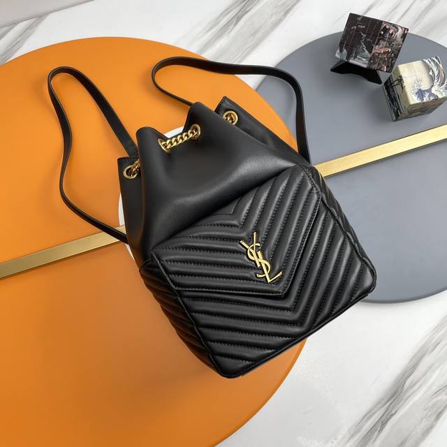 Backpack Black ..The Smallest Sheepskin Backpack Is The Most Beautiful Backpack.