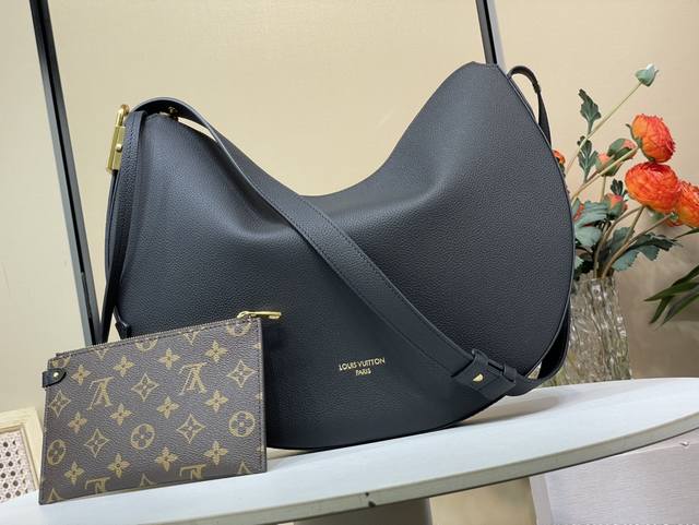 exclusive Real Shot Of The Top Original Replica Low Key Cookie Medium Handbag