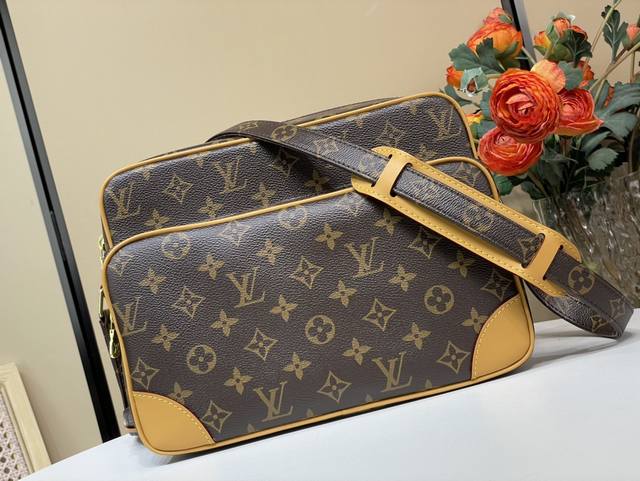 Top Original Replica Exclusive Real Shot Second-Hand Camera Bag Handbag M45244 O