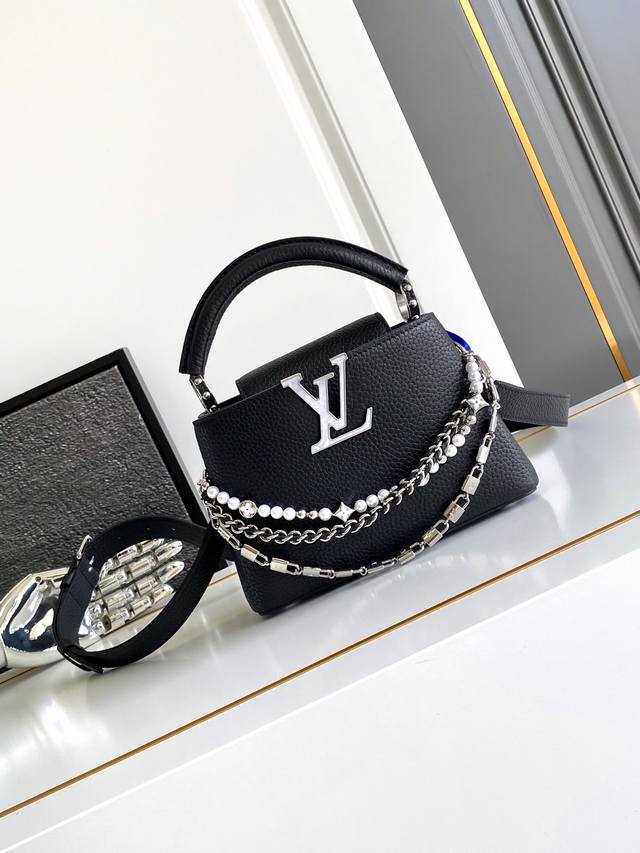 Dynamic Chip Special Purchase M11908 Black Detailed Features: 21X14X8 Cm Length