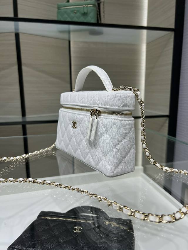 chanel 25C New Lp Chain Handle Cosmetic Bag Cowhide Shoulder Crossbody Handba