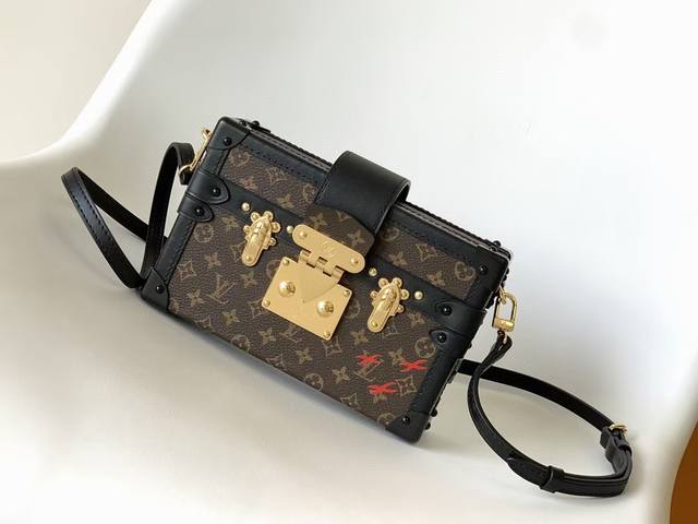 Exclusive Photo Of Petite Malle Handbag M40273 With Gold Hardware This Petite Ma