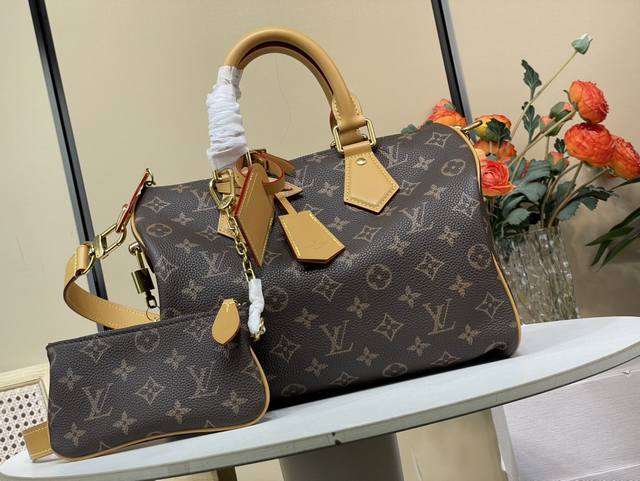 Top Original Replica Exclusive Real Shot Speedy P10 Bandouli Re 30 Handbag M1407