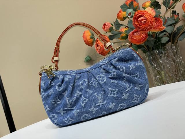 Top Original Replica Exclusive Real Shot Pochette Valley Underarm Handbag M13571