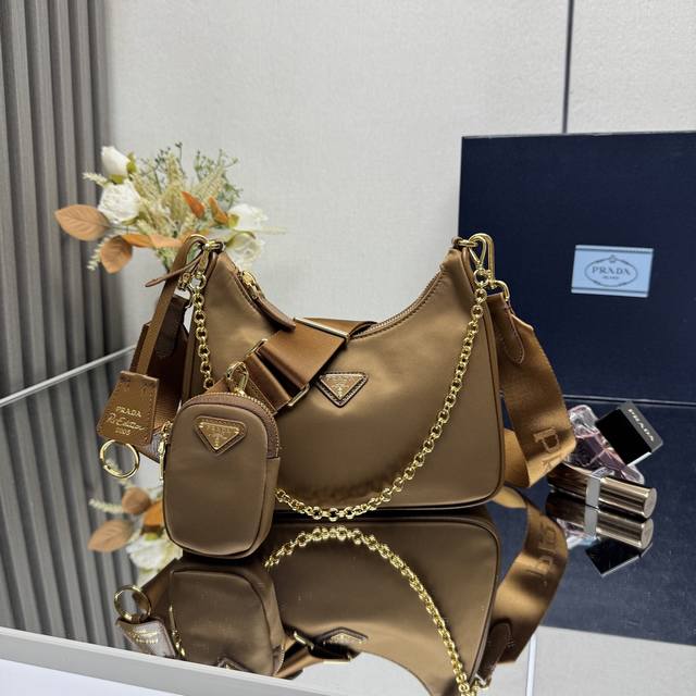 The Top Original Prada New Nylon Hobo Hand-Held Gold Hardware Underarm Bag. The