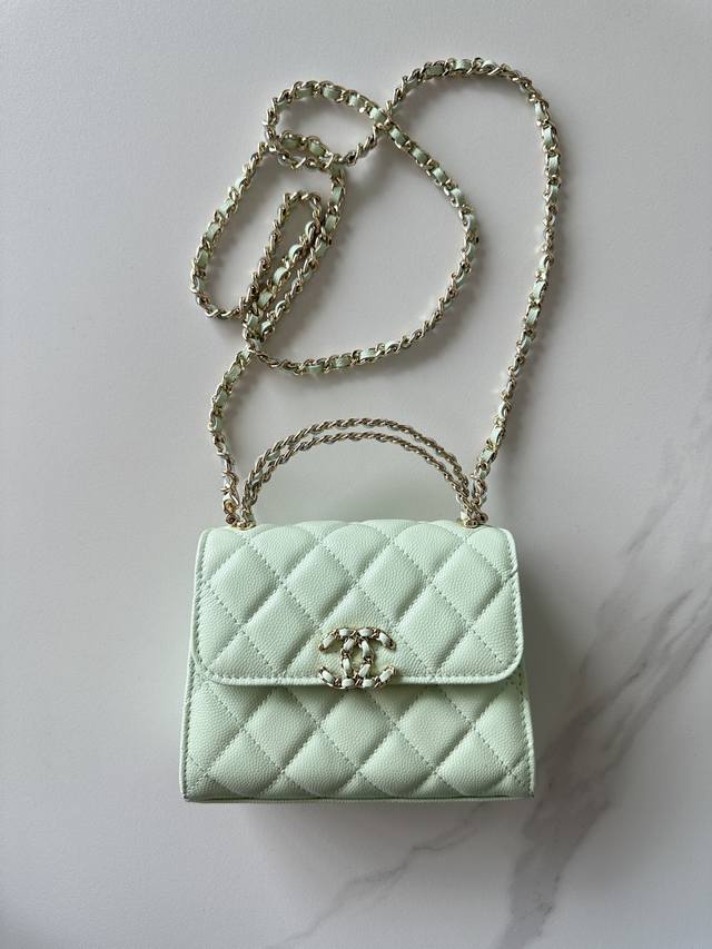 Brand: Chanel Model: As3236 Introduction: Original Quality Classic Work The Fore