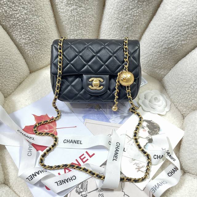 Color, Chanel New Model: As1786 Flap Bag . I Really Like This Bag After I Put It
