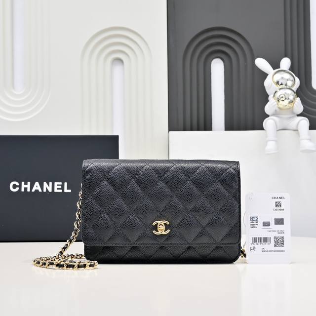 chane1 24K Exquisite Button Version Woc Fortune Bag At First Glance, It Looks