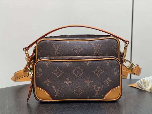 Original Boutique M14025 Old Flower Full Leather Retro Men's Messenger Bag Nil M
