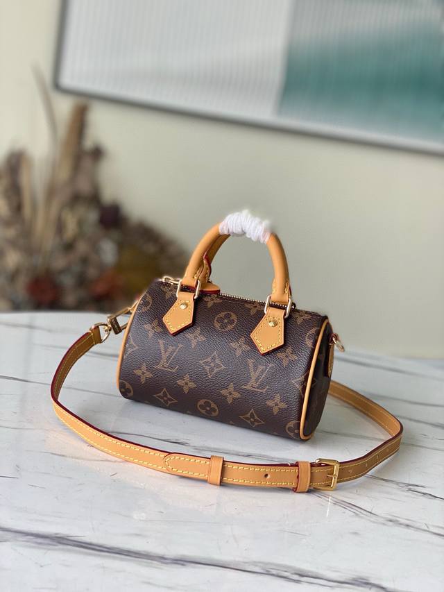 Top Original M81085 Nano Speedy Handbag Concentrated Classic Speedy Handbag Conf