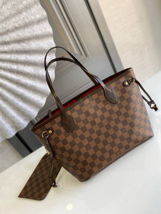 Small Steel Nails Top Original N41359 Neverfull Small Handbag The Neverfull Smal