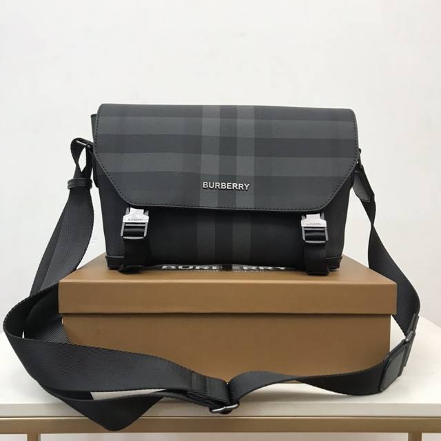 b Top-Quality Original Model Stand-Up Messenger Bag Brand Charcoal Grey Check