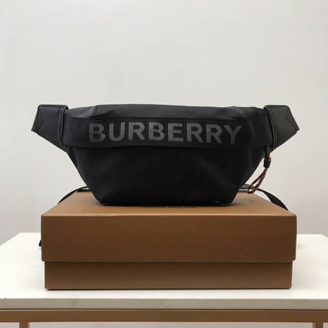 Waist Bag Draws On The Street Style Of The 1990S. Made Of Nylon Material. Decora