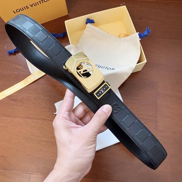 With High-End Packaging Lv New Model Quality Authenticity Exquisite Craftsmanshi