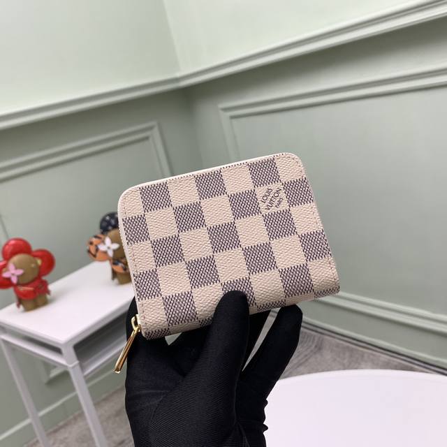 Genuine Top Original N63069 White Grid This Zipper Coin Purse Provides The Most