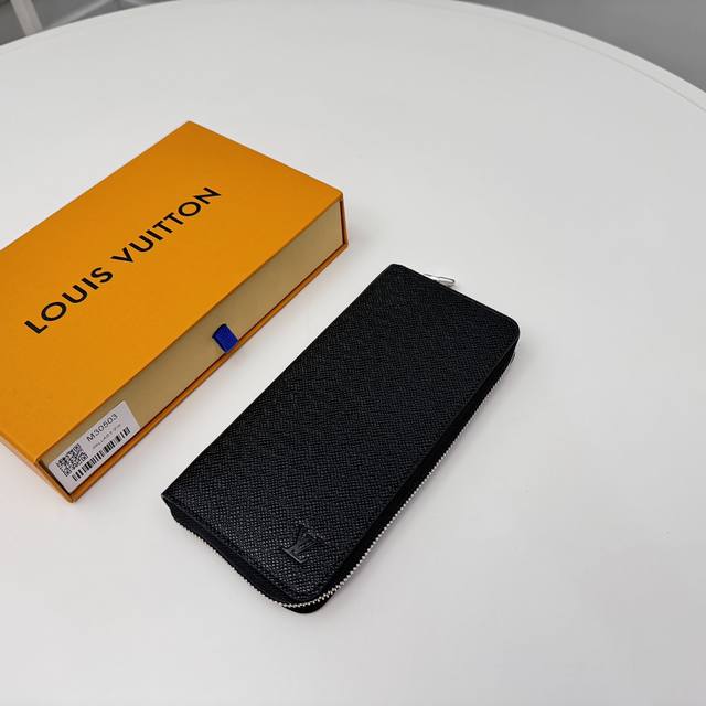 Genuine Top Original N30503 Cross Pattern This Men's Vertical Zipper Wallet Is M